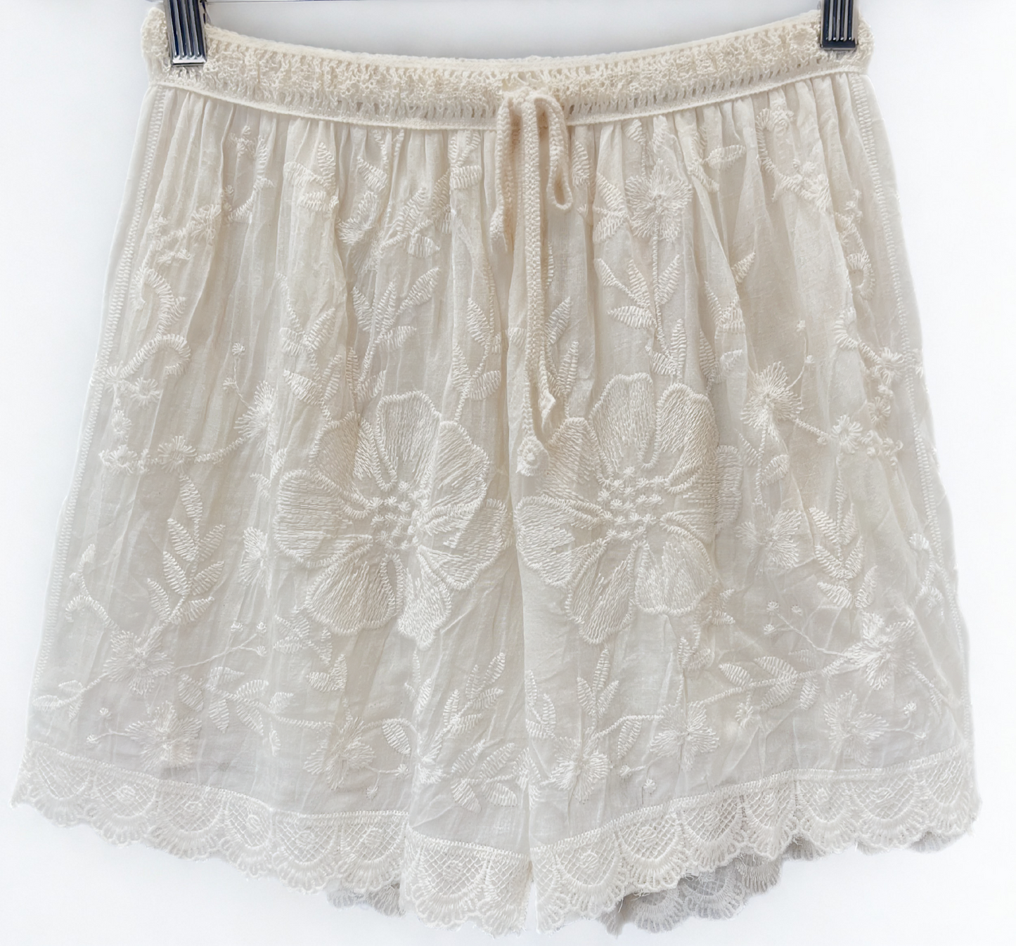Luna Embroidered Lace Shorts