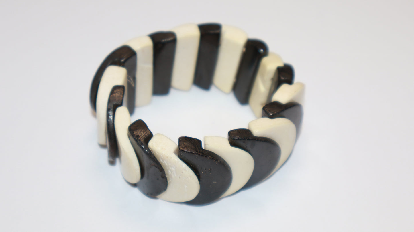 Tide Curve Wood Bracelet