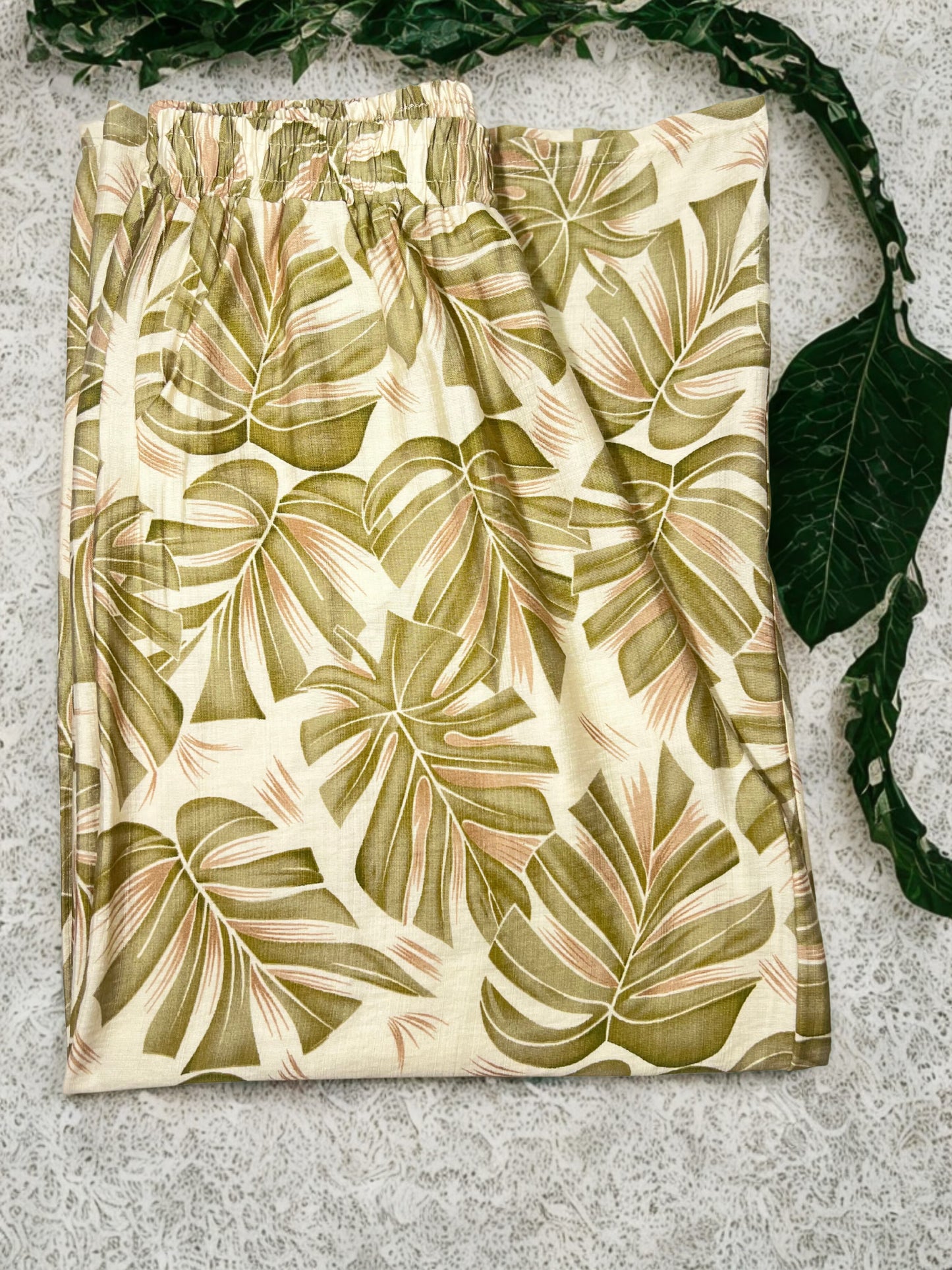 100% Cotton Tropical Leaf Wide-Leg Pants – Green & Beige