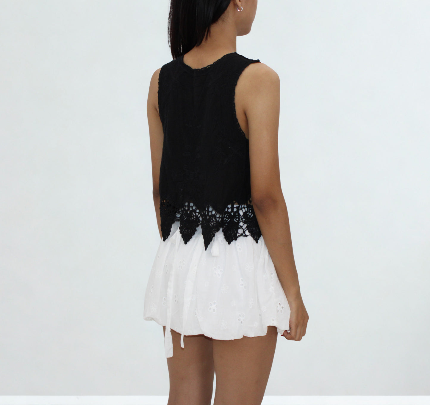 Natural Textured Cotton Sleeveless Top – Handwoven Look