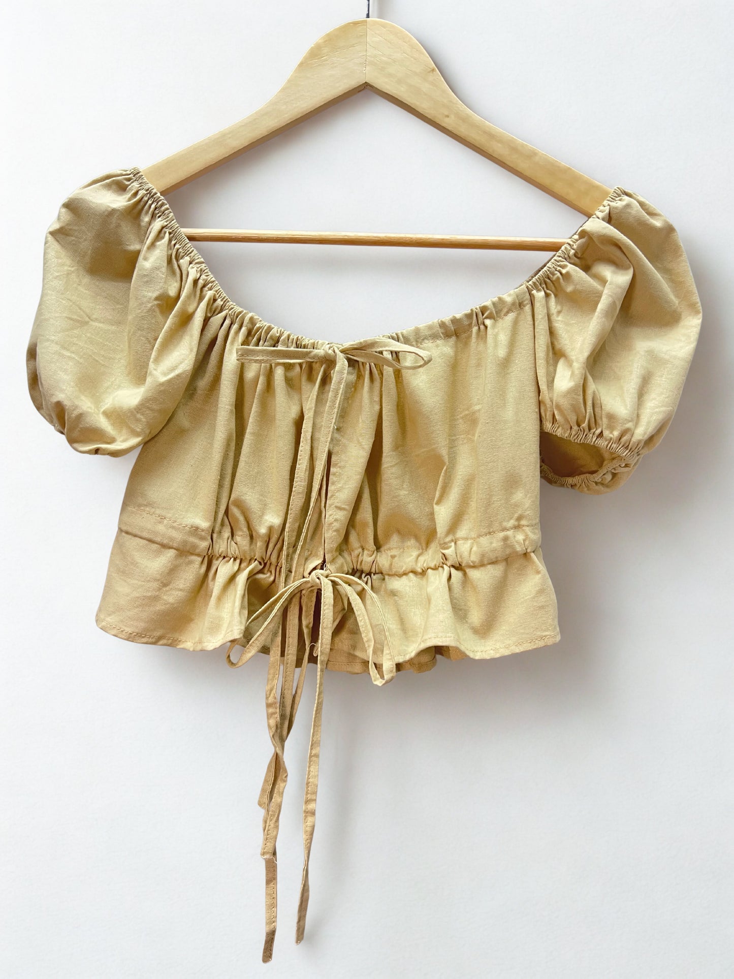 Naya Reversible Puff Crop