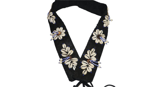 One-of-a-Kind Handmade Cowrie Shell Belt – Floral Design on Black Cotton