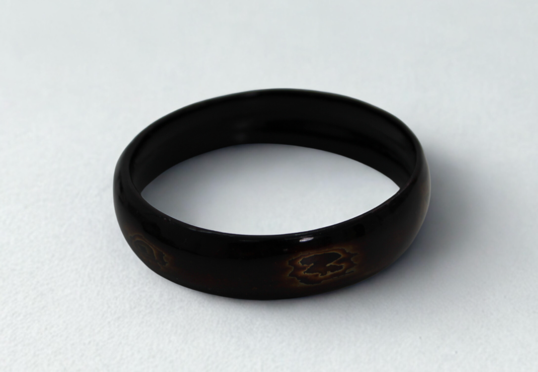 Midnight Horn Bangle – Handmade from Myanmar Yun Craft