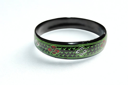 Crimson Bloom” Lacquerware Bangle – BNG05
