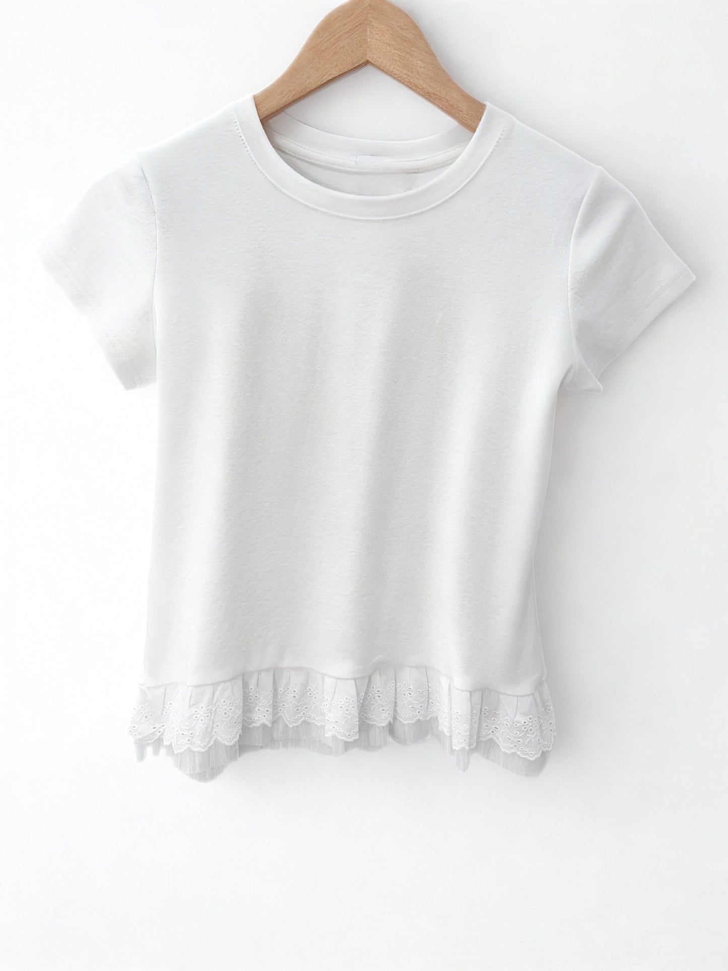 Lyla Cotton Lace Hem Tee