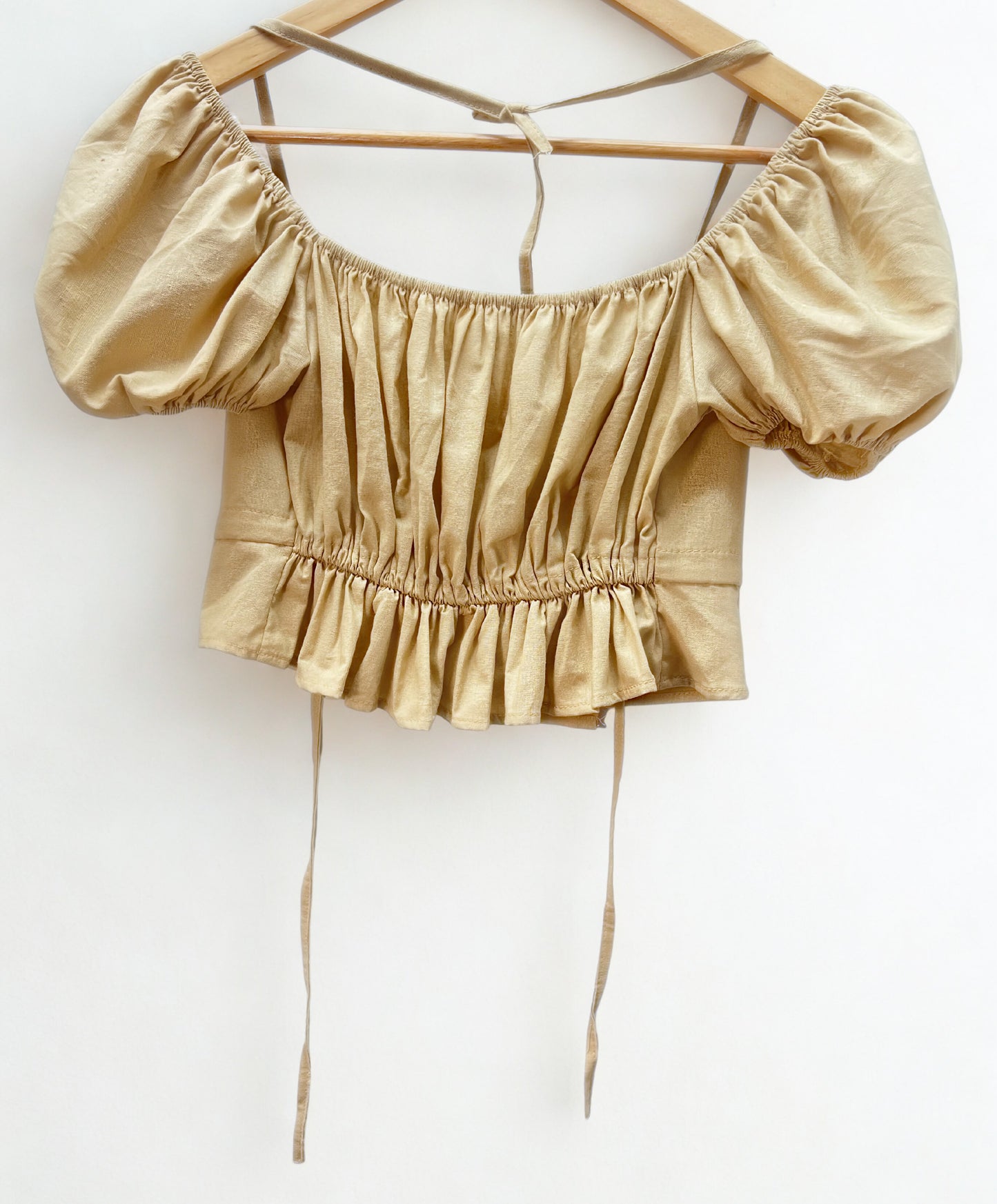 Naya Reversible Puff Crop